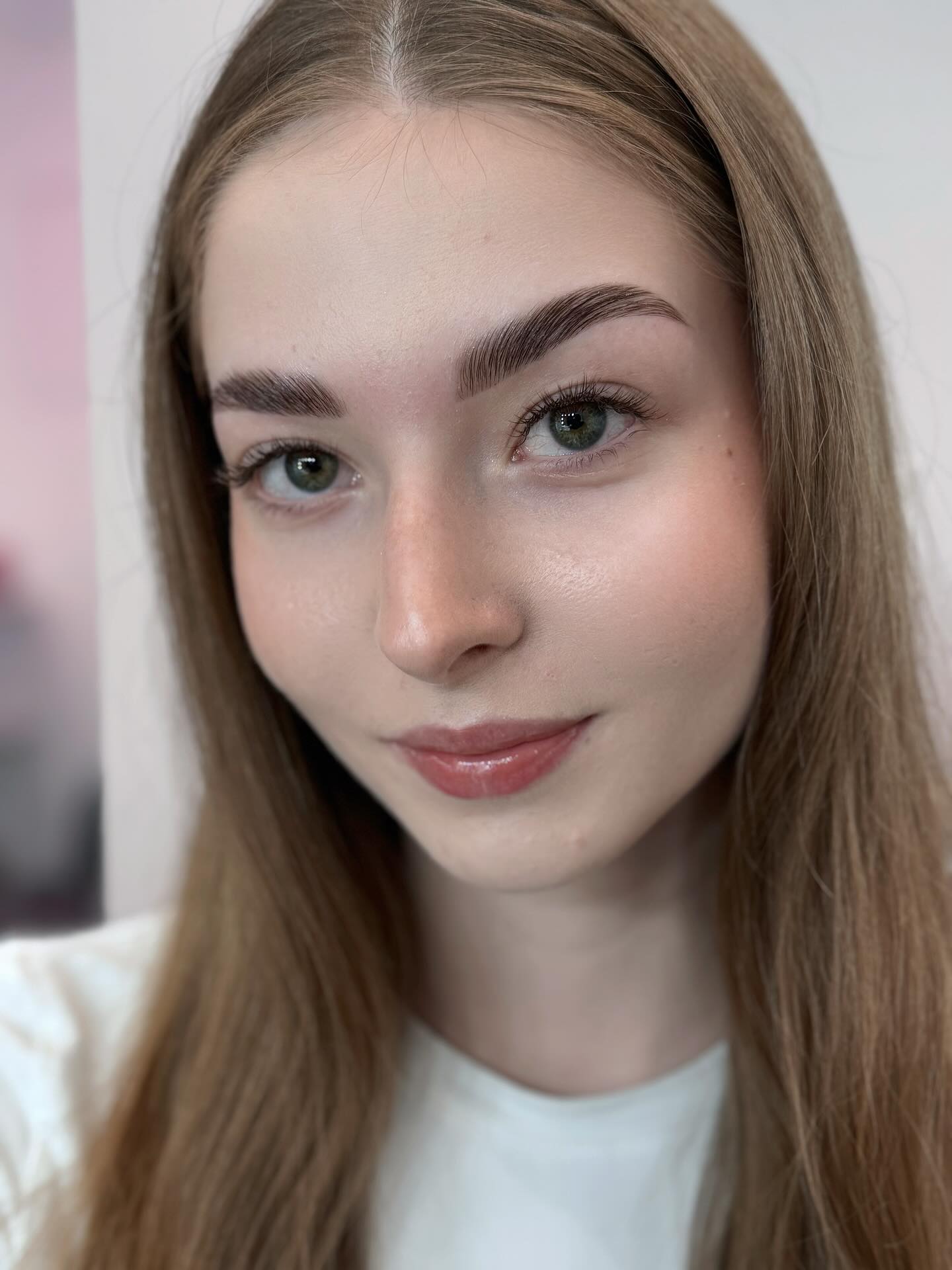 vikki___brows__