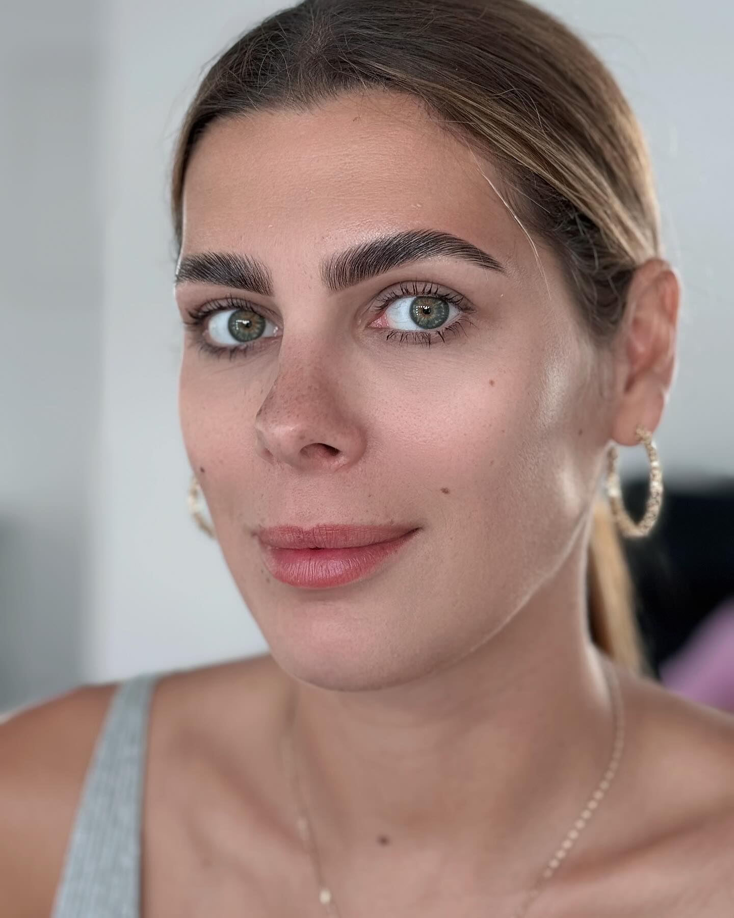vikki___brows__