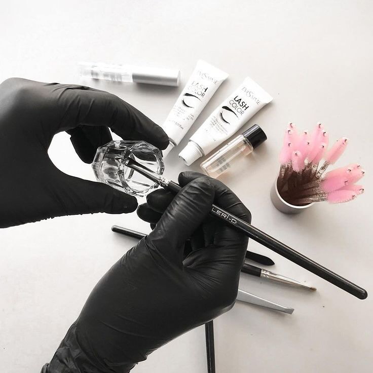 vikki___brows__