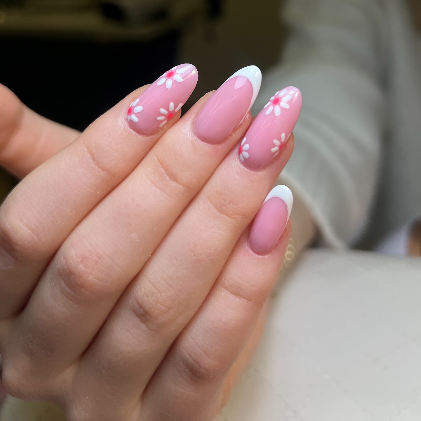 vika.nails.gdn