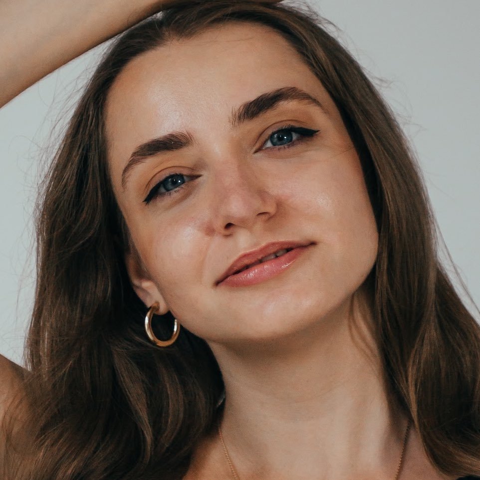 anna.komirenko