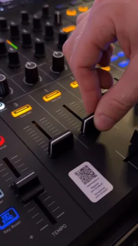 dj_redzen