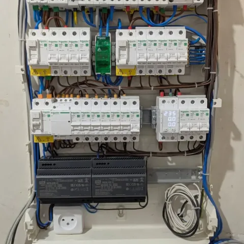 elektryk_wawa