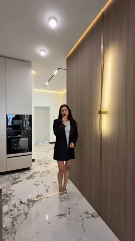laura_378