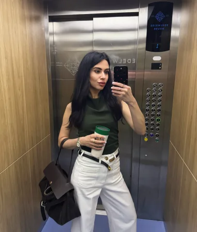 laura_378