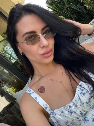 laura_378
