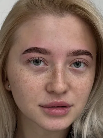 brows_lanaa