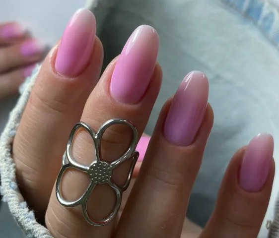 liza.nails.war
