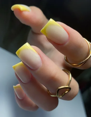 liza.nails.war